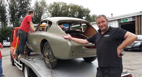 The car sos team step in to get this iconic car back on the road. Car SOS - AC Aceca - Soda Blasting UK