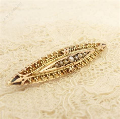 Antiques Atlas Pretty Victorian 9ct Gold And Seed Pearl Bar Brooch