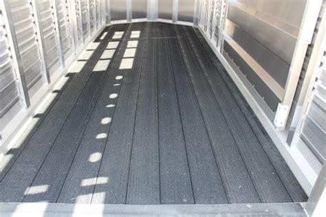 Flooring rubber cleated jacks 10,000 lb spring loaded. Cleated Rubber Trailer Flooring : Trailer Flooring Sports Utility Trailers Enclosed Trailers ...
