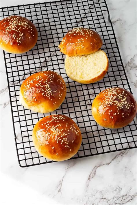 Homemade Brioche Hamburger Buns Recipe Food Voyageur