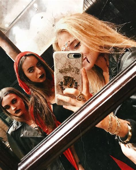 pinterest javi kassens ↠ selfie mirror selfie scenes