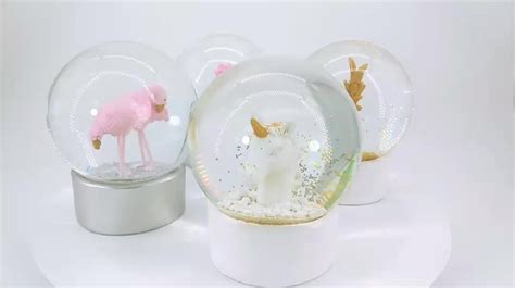 Custom Snow Ball Souvenir Resin Unicorn Glass Dome Water Globe Snowball