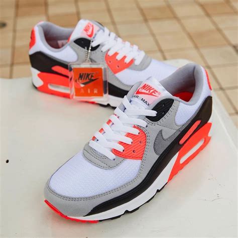 Nike Air Max 90 Og Infrared 2020 Release Date Sneaker Bar Detroit