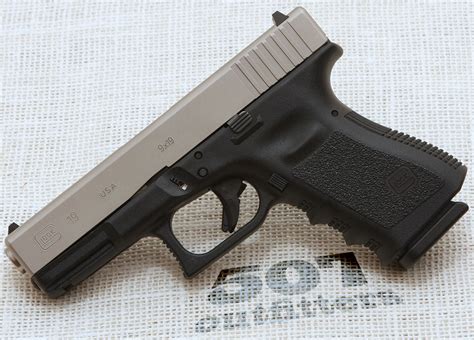 Glock 19 Two Tone 507 Outfitters