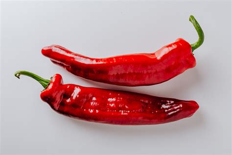What Is A Red Chili Pepper And How Hot Are They Truff