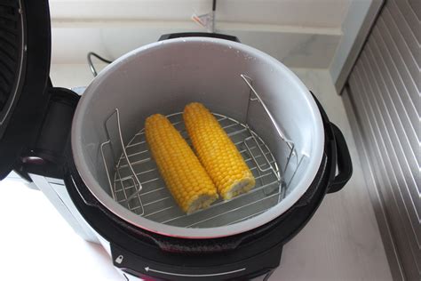 Wondering if the ninja foodi air fryer is right for you and your family? Ninja Foodi MAX 7.5L Multi-Cooker OP500UKDB Review - Down Techs