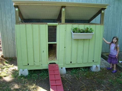 How Do You Make A Chicken Coop Out Of Pallets Chicken Coop