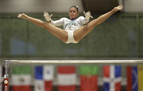 8 Videos That Prove Gymnasts Are The Most Hardcore Athletes Ever