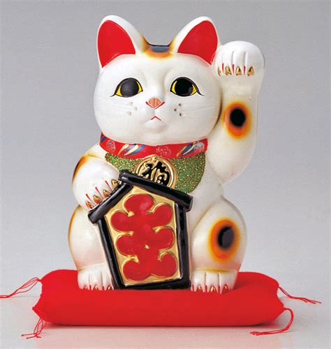 The Maneki Neko Beckoning Cat About Japanese Culture
