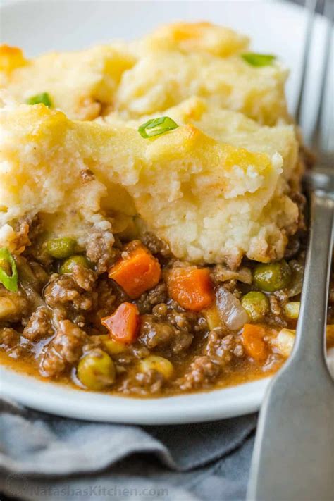 A Homey And Comforting Shepherd S Pie Recipe With A Meat And Vegetable