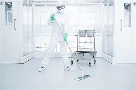 Dirty mops and vacuums will pick up less dirt and will sometimes spread the mess around instead of cleaning it up. PurMop Cleanroom cleaning
