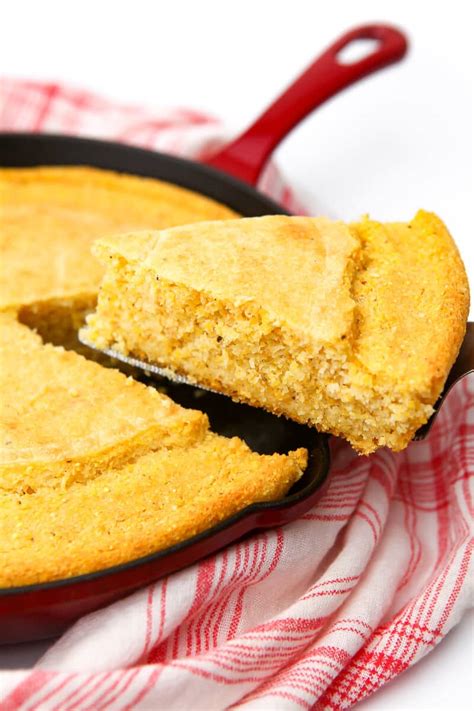 Corn was eaten fresh in the summer, and dried and ground into meal for boiling and baking in the winter. Vegan Corn Grit Cornbread Recipe : The Best Homemade Vegan ...