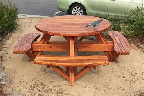 20 Round Wood Picnic Table And Benches