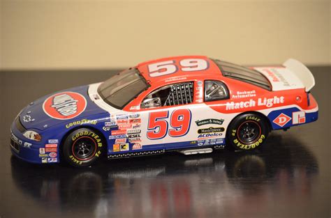 When the lead car gets caught behind lapped traffic, the driver in second — who has no one ahead. TRIVIA TIME!!! Robert Pressley and Mike Dillon were the ...