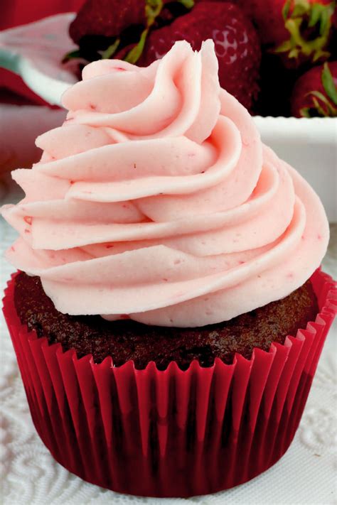 The Best Strawberry Buttercream Frosting Two Sisters