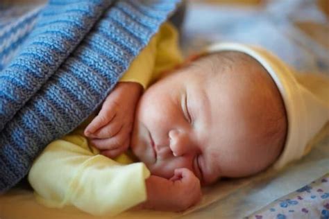 Consejos Para Que Un Bebé Duerma Seguro Diario Libre