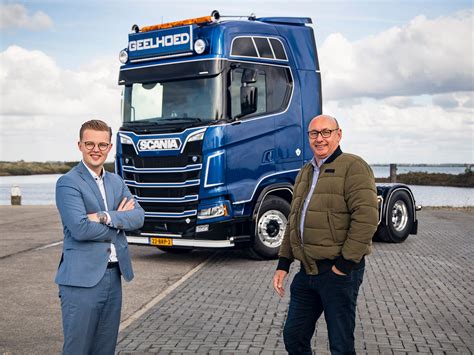 Gebroeders Geelhoed Kopen Scania V8 Voor Hun Vader