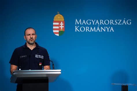 Hatalmasat zuhant az utasforgalom ferihegyen. Operatív Törzs: mától életbe léptek az új szigorítások, nem kell mindenkinek fizetnie a PCR ...