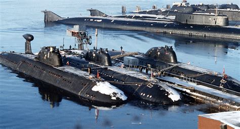 Submarino Nuclear Russo Pskov Retorna à Frota Do Norte Depois De