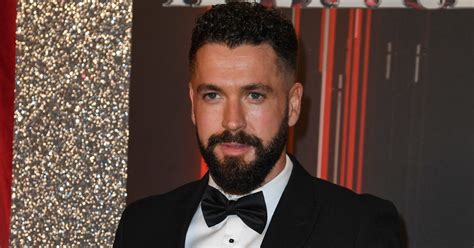 Shayne Ward Shows Off 24lb Weight Loss In New Pics Entertainment Daily