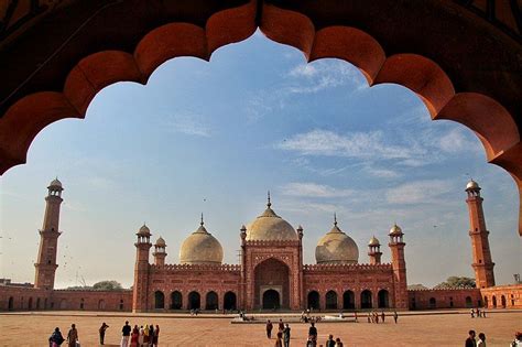 9 Best And Historical Places To Visit In Lahore Pakistan Tripoto