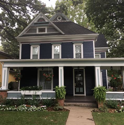 8 Victorian House Exterior Paint Colors The Difference Adyatama