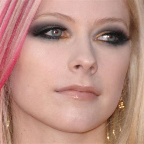 Avril Lavigne Makeup 12 Steal Her Style Avril Lavigne Maquilhagem