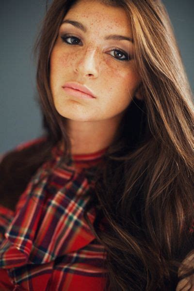 Duchess Dior Freckles Girl Brown Hair And Freckles Trendy Hair Color