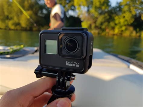 Offload photos and videos from hero7 black to the cloud—automatically. Test de la GoPro Hero 7 Black : simple mise à jour ou ...