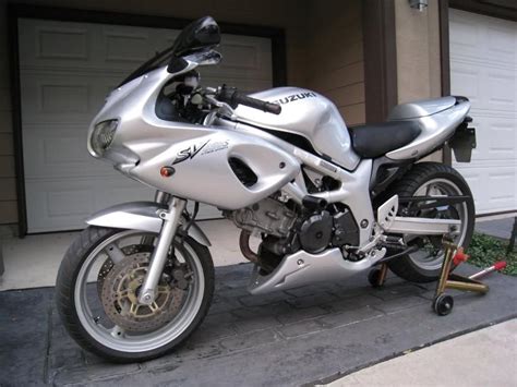 Here's everything you need to know about buying a used or new suzuki sv650: 2002 Suzuki SV 650 S - Moto.ZombDrive.COM