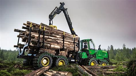 1910G Autocargador John Deere ES