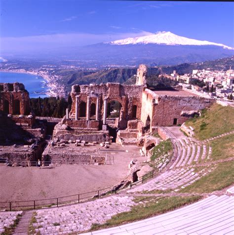 Its long history begins in 757 bc. Messina | MedCruise