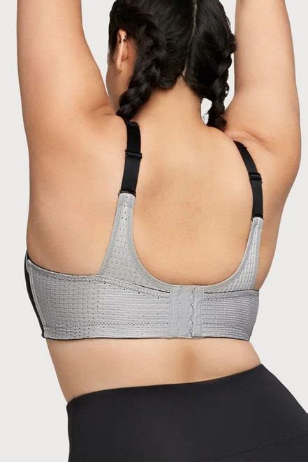 10 Best High Impact Sports Bras For Large Breasts Sports Bras Direct
