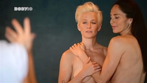 Megan Rapinoe Nude Lesbian Pics Nip Slip At Espy Awards The