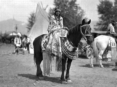 Helfrich 2507 Montana Salish Native American Horses Native
