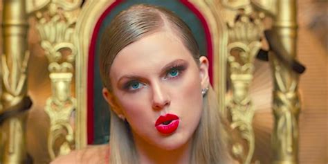 Watch Taylor Swifts Look What You Made Me Do Video Taylor Swift