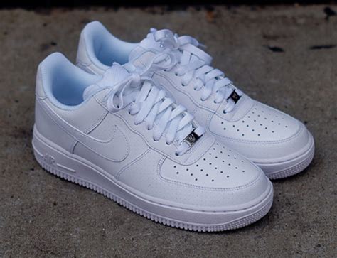 Nike Air Force 1 Low White Microperf