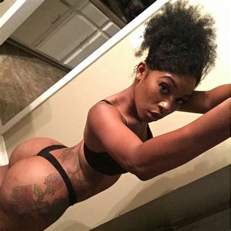 femme nue black du sexy accro sexe anal sur stulfix euLes idées coquines