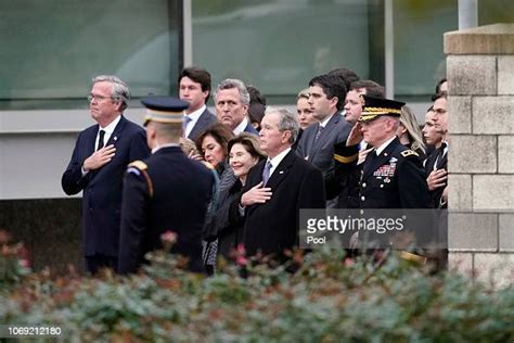 Jeb Bush Left Former President George W Bush And Laura Bush And