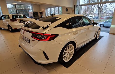 Championship White Fl5 Civic Type R W Paint Matched Spoiler Wing And