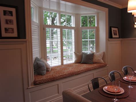 11 Sample Bay Window Seats For Small Space Home Decorating Ideas
