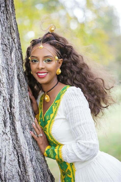 Traditional Ethiopian Hair Ethiopian Beauty Ethiopian Dress African Beauty African Women