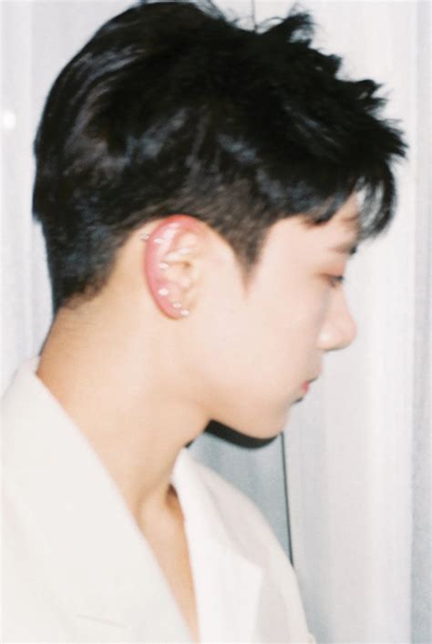 Nct doyoung & gong myoung 8p, hwang min hyun 8p) 21 % usd 6.69 usd . NCT TAEYONG & TEN | DAZED KOREA May 2018 | 180508 | Kpopping