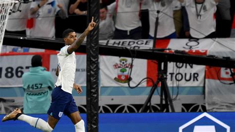 Fifa World Cup 2022 Marcus Rashfords Twin Strike Sees England Trounce