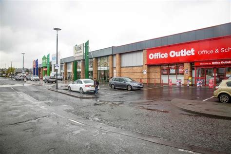 Driver fined for parking at Leeds Road Retail Park when he was asleep
