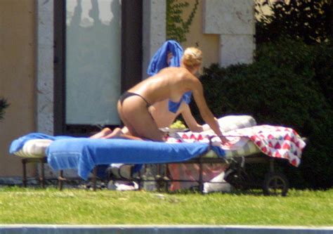 anna kournikova nude pics and leaked sex tape scandal planet