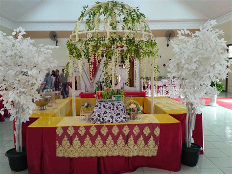 Aisya catering, jasa katering profesional, nasi kotak murah dan ternama di surabaya kontak aisya catering surabaya : Pin oleh Berkah Catering di Berkah Catering - Wedding ...