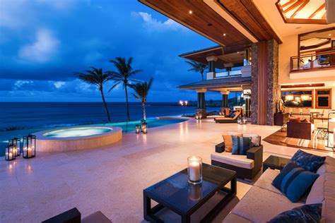 Beach house floor plans are designed with scenery and surroundings top of mind. Building Your Custom Beachfront Home: Make it a Breeze!