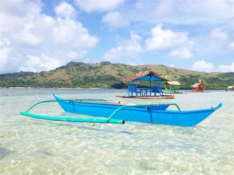 Relaxing view at Caramoan Island, Camarines Sur, Philippines | Caramoan island, Relaxing view ...