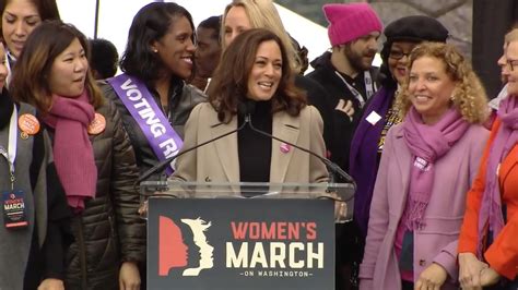 African American Reports Senator Kamala Harris Speech At Womens March